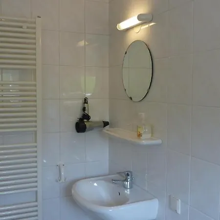 Bed & Breakfast Landgoed Overbetuwe 'heerlijkheid Heteren' *